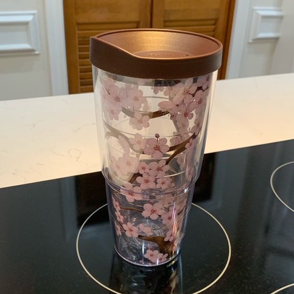 NWO Tags/Box Tervis Brown Cap Cherry Blossum 24oz Tumbler - Picture 2 of 7